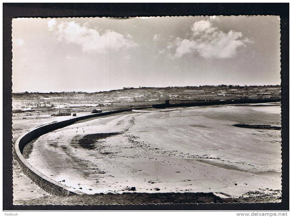 RB 863 - Real Photo Postcard - Vazon Bay  - Guernsey Channel Islands - Guernsey