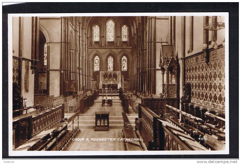 RB 864 - Real Photo Postcard - Choir East Rochester Cathedral Kent - Rochester