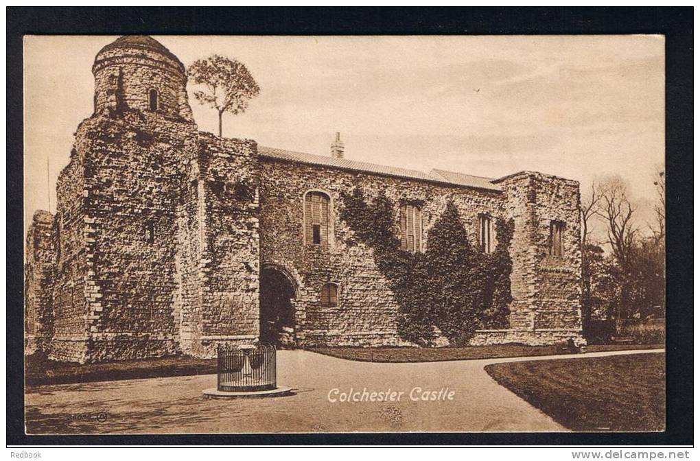 RB 864 - Early Postcard - Colchester Castle Essex - Colchester