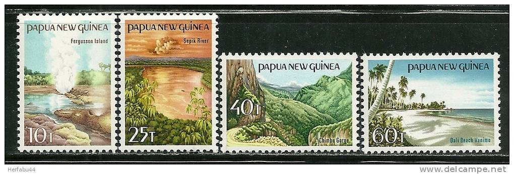 Papua New Guinea          "Views"      Set      SC# 610-13    MNH** - Papoea-Nieuw-Guinea