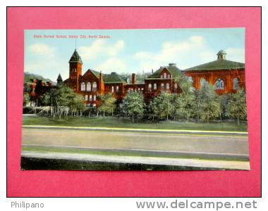 North Dakota > Valley City State Normal School Ca 1910- Ref 550 - Jamestown