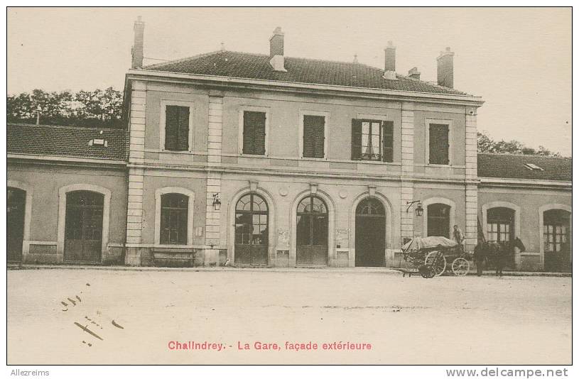 CPA 52 : CHALINDREY  La Gare Avec Attelage     A VOIR  !!! - Chalindrey