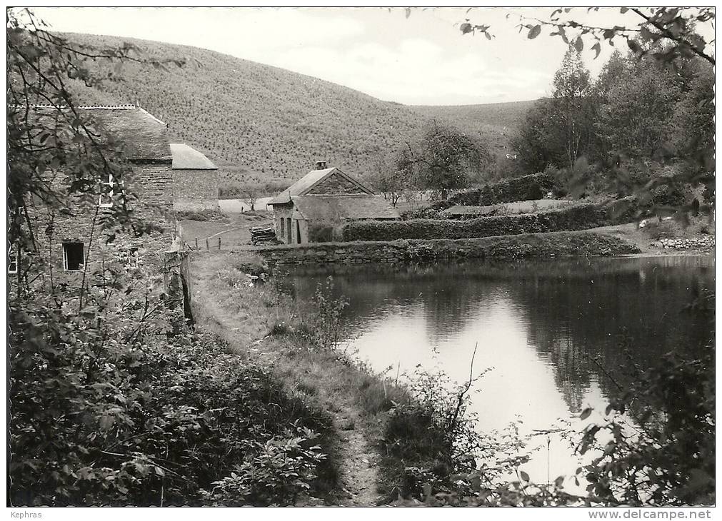 SUGNY : Moulin Du Gigue - RARE CPSM - Edition Lander - Eupen - Vresse-sur-Semois