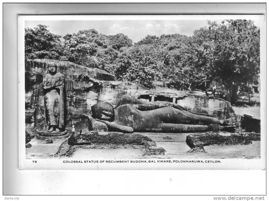 COLOSSAL STATUE OF RECUMBENT  BUDHA, GAL VIHARE, POLONNARUWA  , CEYLON - Sri Lanka (Ceylon)