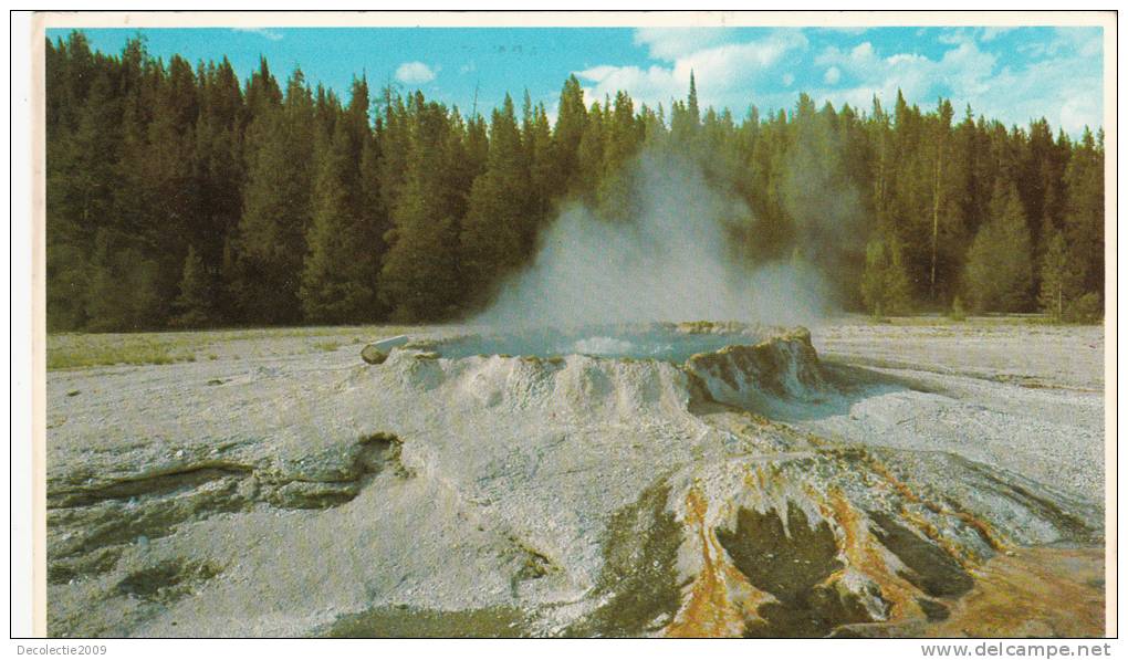 BR511 USA Punch Bowl Springs Upper Geyser Basin Used Perfect Shape Back Scan At Request - Yellowstone