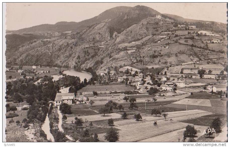 RETOURNAC-plaine De Vouce  Mont Miaume Et Chateau Féodal D'Artias - Retournac