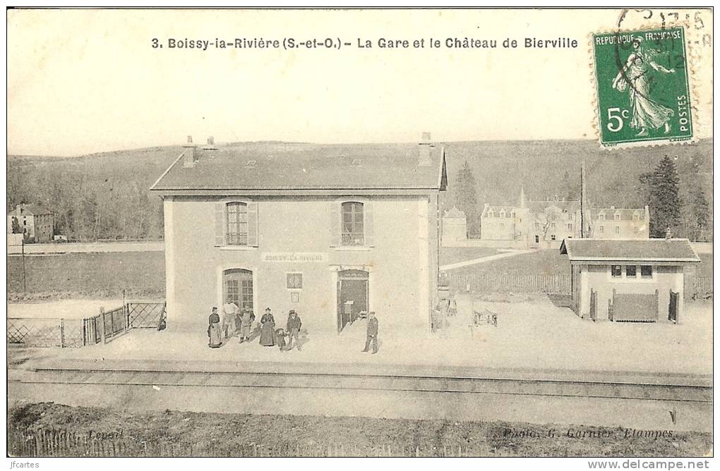 91 - BOISSY-la-RIVIERE - La Gare Et La Château De Bierville - Boissy-la-Rivière