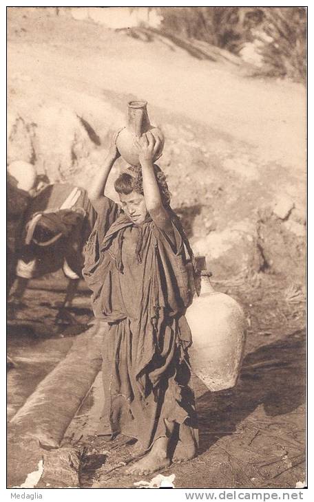 SCENES ET TYPES - Jeune Fille à La Fontaine - Kinderen