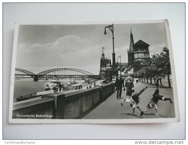 Ponte  Pontile Traghetto Nave Ship Dusseldorfer Radschlager Bambini Che Fanno La Ruota Capriola Germania - Handel