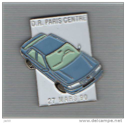 Pin´s  Automobile  Renault  Safrane  Bleu ? D.R  PARIS  CENTRE  27  MARS  90 - Renault