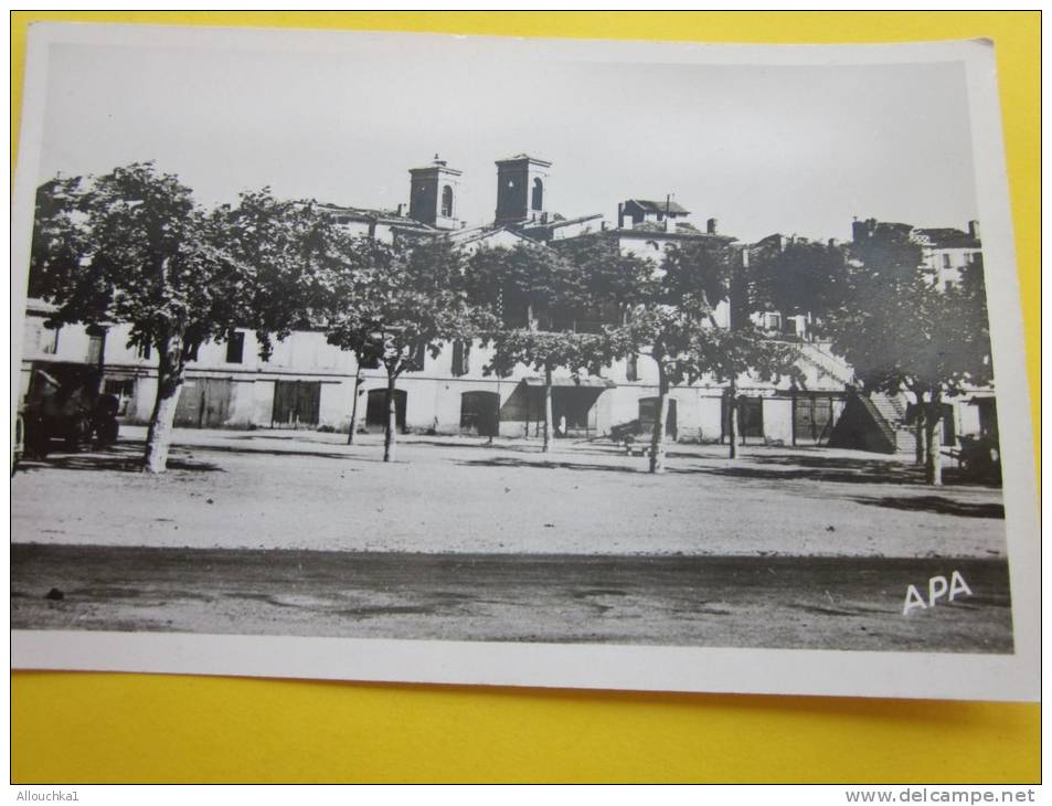 CPSM: GRAUHLET Place Du Jourdain(Tarn 81) Pliure En Largeur &mdash; édition Les Cartes Apa -poux  Albi- - Graulhet