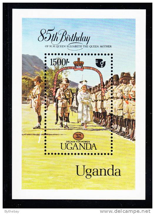 Uganda MNH Scott #467 Souvenir Sheet 1500sh Queen Mother Inspecting Troops - 85th Birthday - Ouganda (1962-...)