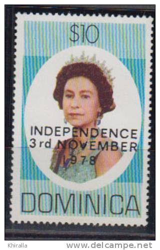DOMINIQUE  1978 N° 585 COTE 15€00 - Dominique (1978-...)