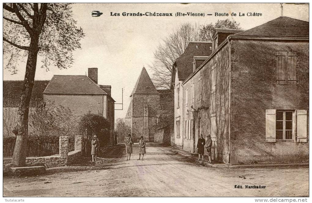 CPA 87 LES GRANDS CHEZEAUX ROUTE DE LA CHATRE - Autres & Non Classés