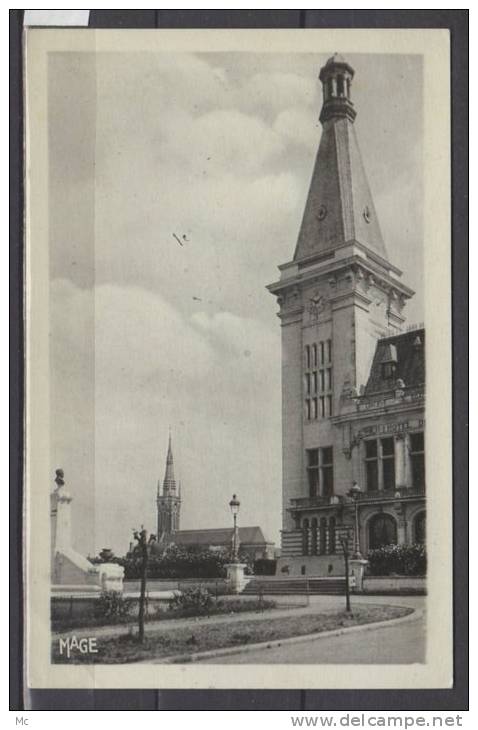 62 - Liévin - L'Hotel De Ville Et L'Eglise - Lievin