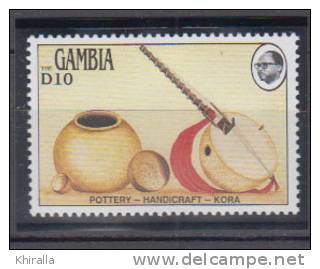 GAMBIE 1990  N° 943  COTE 4€50 - Gambie (1965-...)
