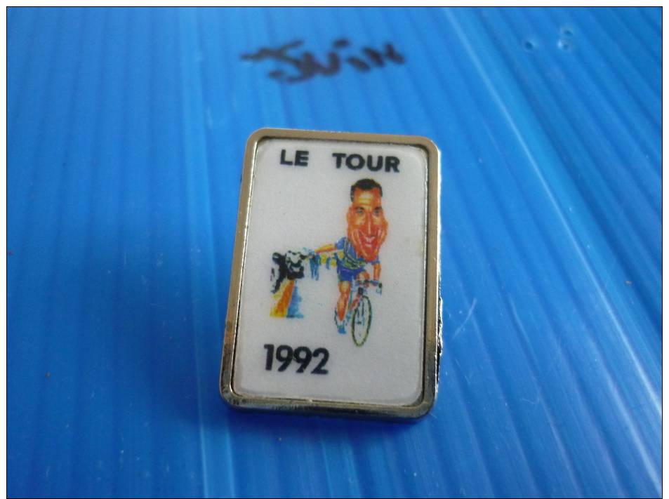 PIN´ S    CYCLISME  LE TOUR DE FRANCE  1992 - Cycling