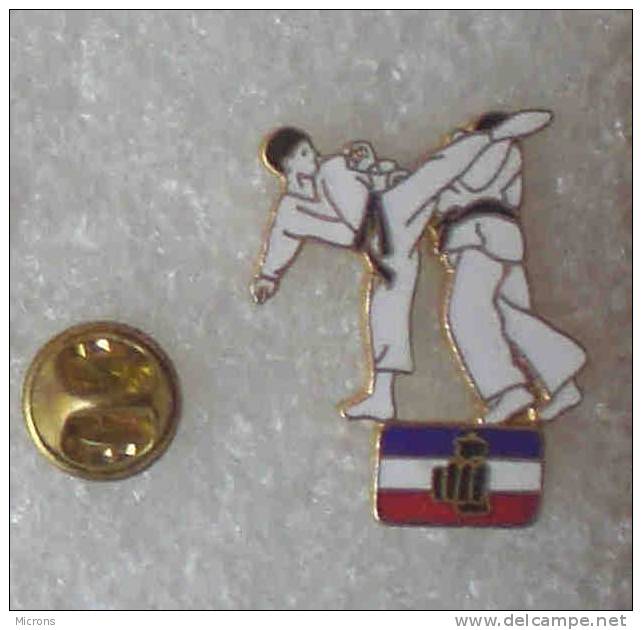 FEDERATION FRANCAISE DE KARATE      BBB      063 - Judo