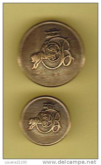 Lot De 2 Boutons " B (Bayard) Avec Couronne Et Cavalier Sur Un Cheval Au Saut "_L87 - Knopen