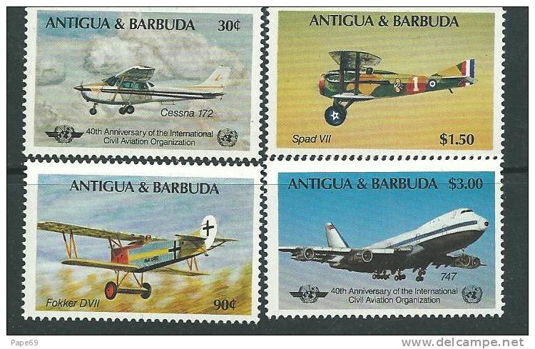 Antigua & Barbuda N° 843 /  46 XX 40ème Ann. De L'Aviation Civile Intern. Avions, Les 4 Valeurs  Sans Charnière, TB - Barbuda (...-1981)