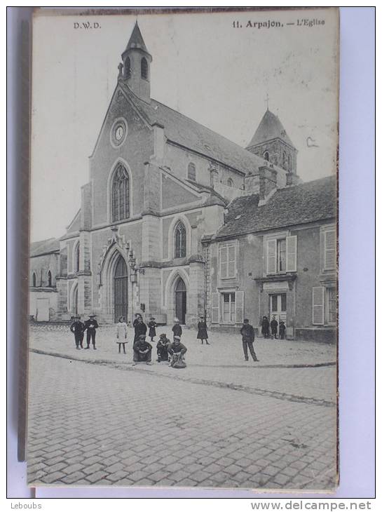 ARPAJON (91) - L'EGLISE - ANIMEE - 1911 - Arpajon