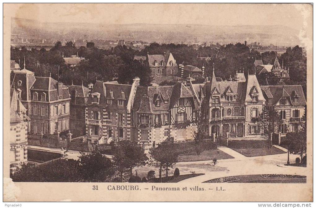 Cp , 14 , CABOURG , Panorama Et Villas - Cabourg