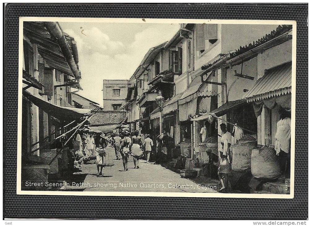 COLOMBO   SCENE  IN  PETTAH   SHOWING  NATIVE  QUARTERS - Sri Lanka (Ceylon)