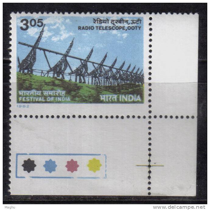 India MNH 1982, Traffic Light /  Festival Of India, Radio Telescope, Ooty, Science &amp; Technology - Unused Stamps