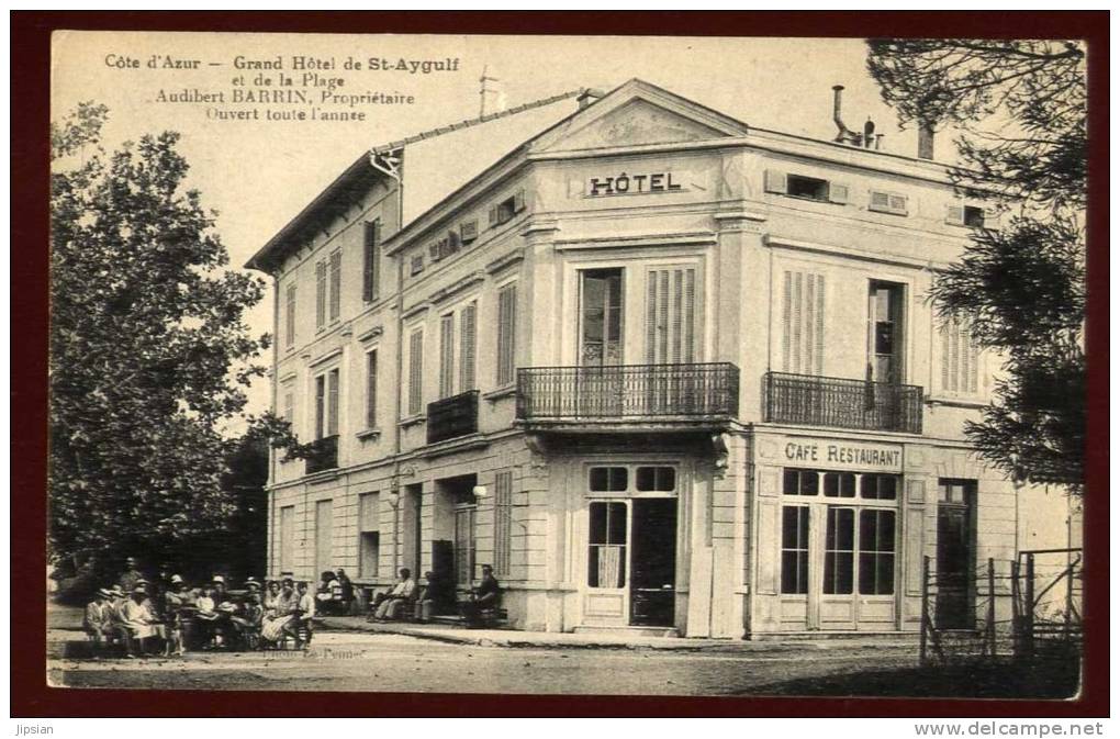 Cpa Du 83  Saint Aygulf  Grand Hôtel Et De La Plage Audibert Barrin Propriétaire   LEQ1 - Saint-Aygulf