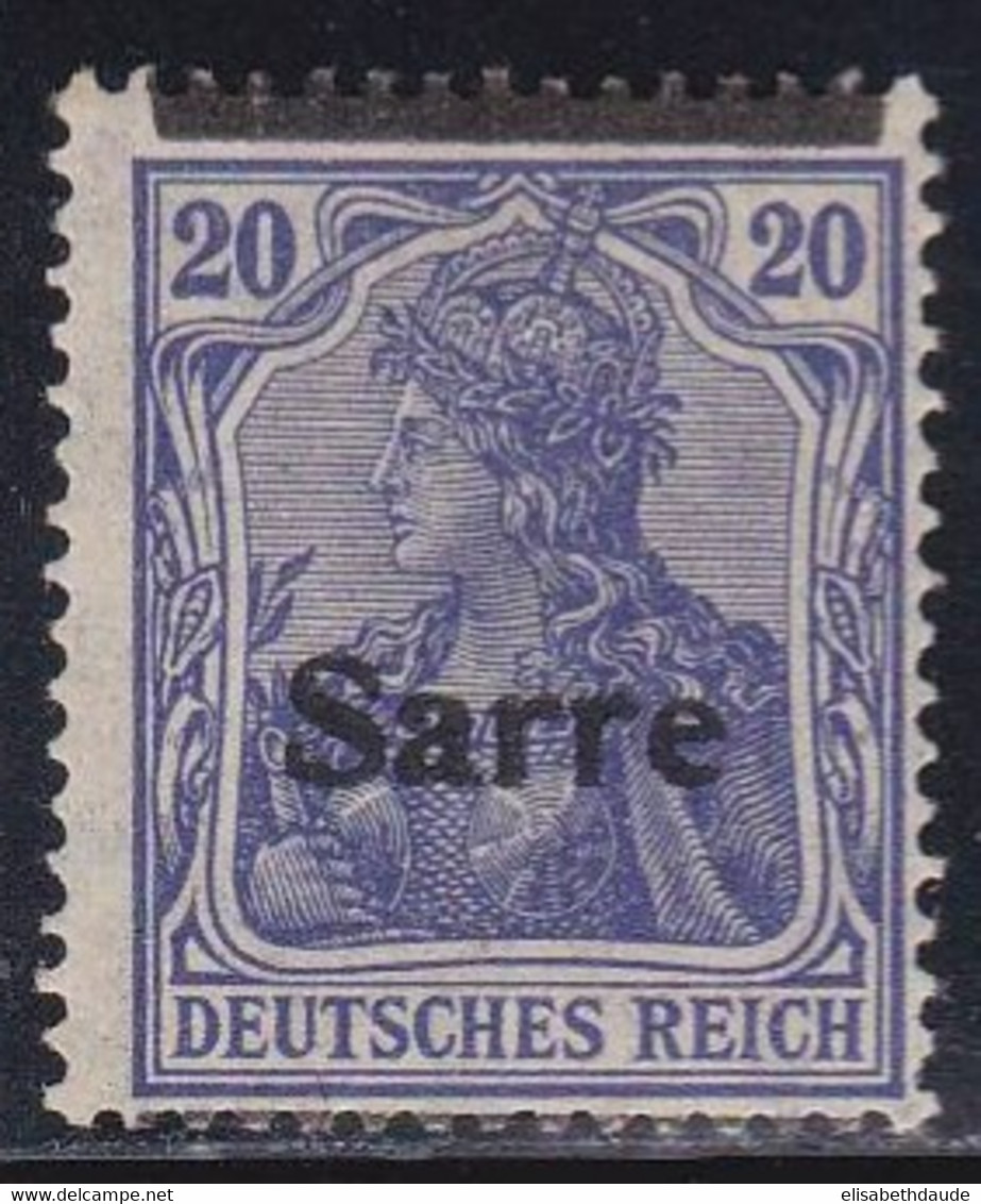 SAAR - MICHEL N° 8FII Avec VARIETE SURCHARGE EN HAUT * - RARE - SIGNE BRUN - COTE = 400 EUROS - Unused Stamps
