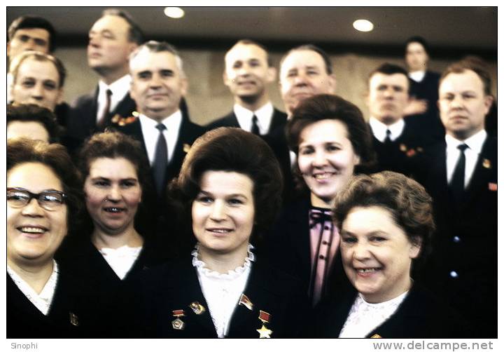 SA22- 078   @   The First Woman In Space Valentina Tereshkova,  Soviet Cosmonaut, Postal Stationery - Famous Ladies
