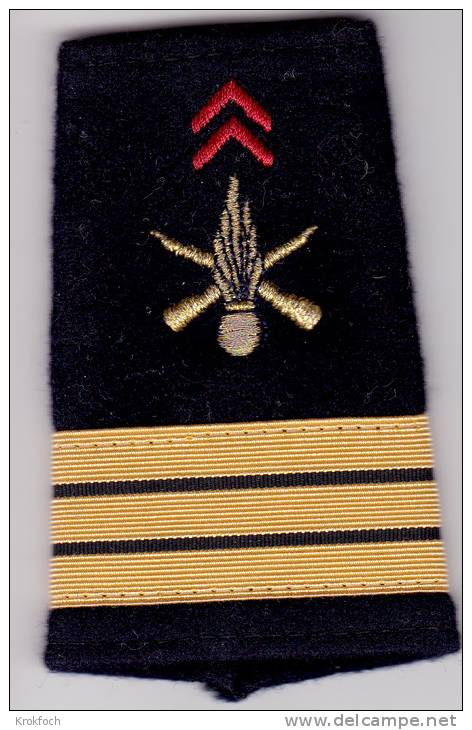 Manchon Capitaine Infanterie - Armée De Terre France - Uniformes