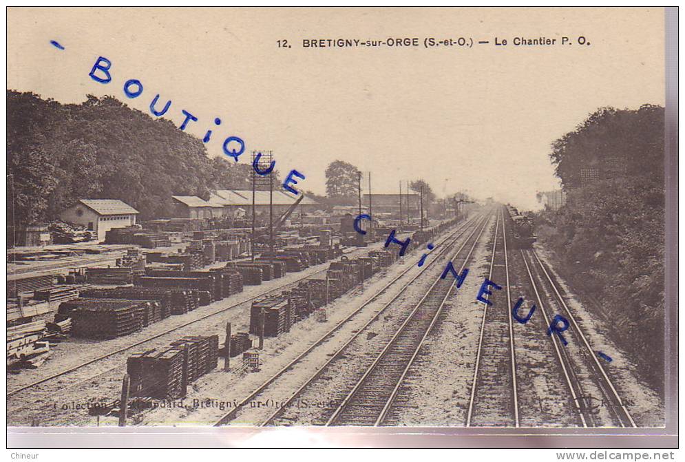 BRETIGNY SUR ORGE  LA GARE LE CHANTIER - Treinen