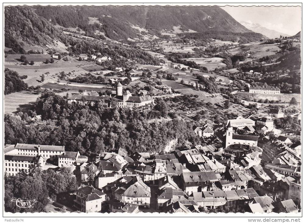 FAVERGES  (Hte-Savoie)  -  500  A   -  Vue  Générale - Faverges