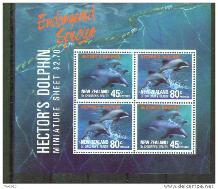 New Zealand. Hector's Dolphin. MNH Sheet Of 4. SCV = 5.75 - Delfines