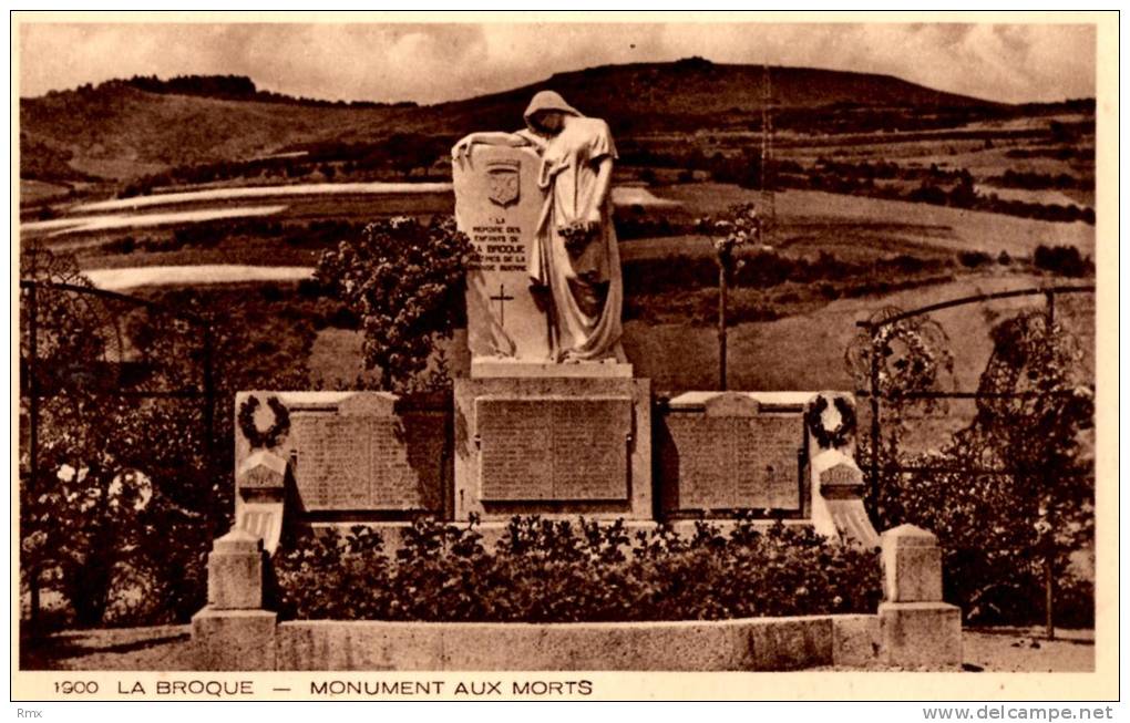 LA BROQUE  Monument Aux Morts  Très Bon état - La Broque