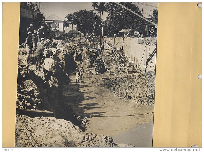 album  60 Photos : TAHITI - travaux des Ponts, Maisons, Collège, institut recherche,routes,bulldozer de 1949 à 1951 , ca