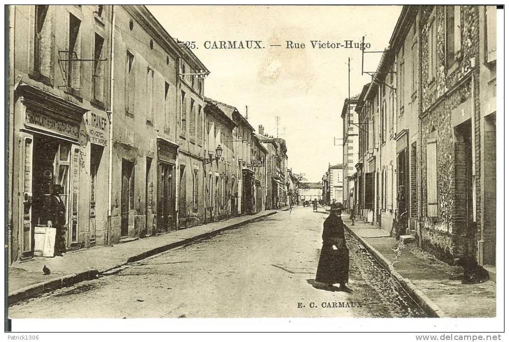 CPA  CARMAUX, Rue Victor Hugo  5977 - Carmaux