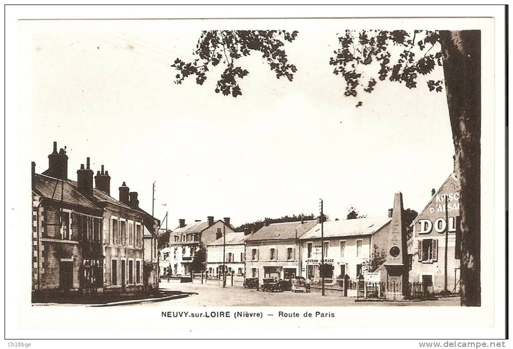 CPA - 58 - Nièvre - Neuvy Sur Loire : Route De Paris : Animation , Voitures, Garage , Monument Aux Morts ... - Autres & Non Classés