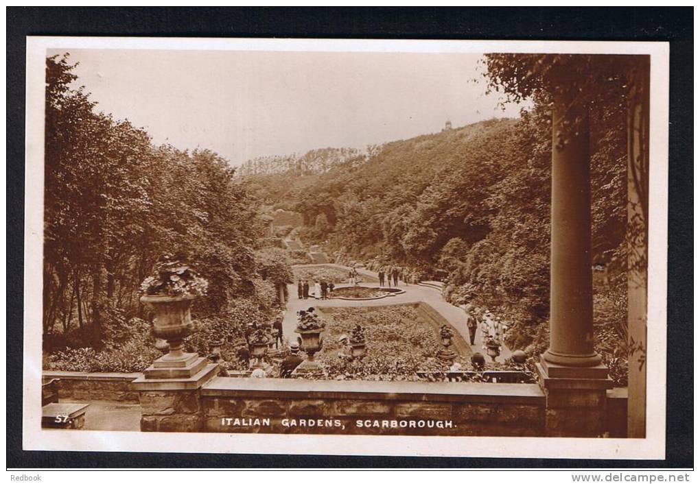 RB 875 - Real Photo Postcard - Italian Gardens Scarborough Yorkshire - Scarborough
