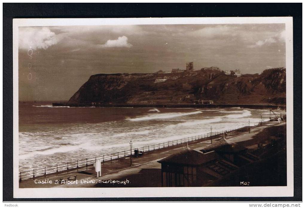 RB 875 - Real Photo Postcard - Scarborough Castle &amp; Albert Drive Yorkshire - Scarborough