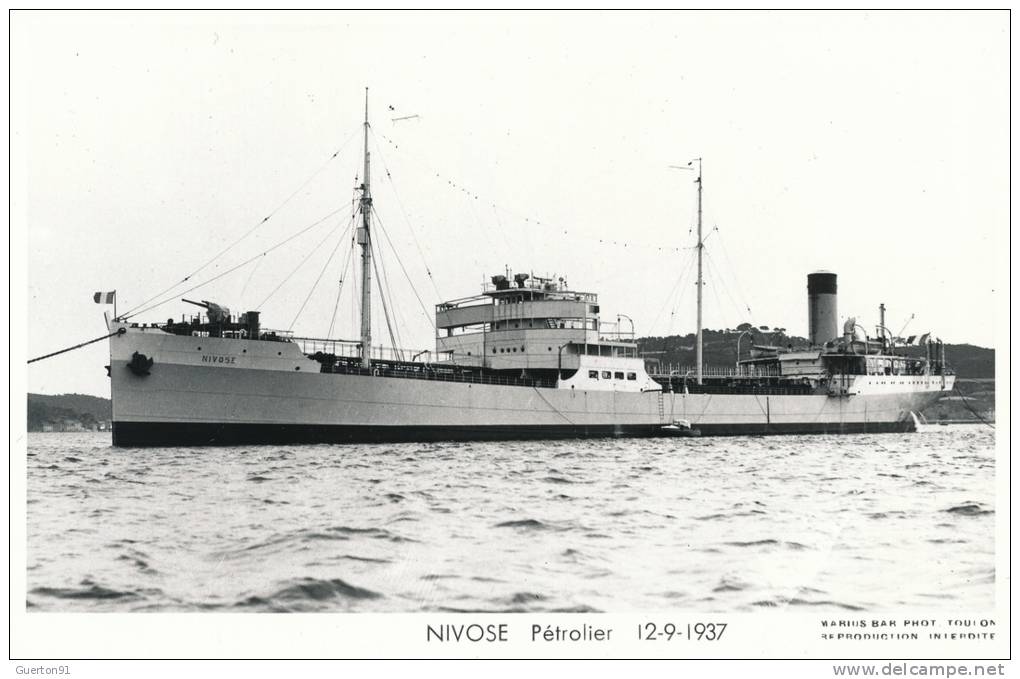 ( CPA BATEAUX )  " NIVOSE " /  Pétrolier  12 - 9 1937 - - Tankers