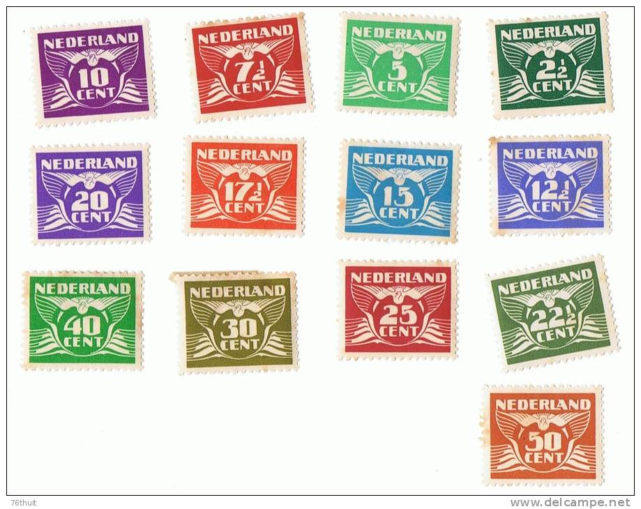 1942 -Nederland Pays Bas -  Lot De 13 Timbres Neufs Avec Charnière - Unused Stamps