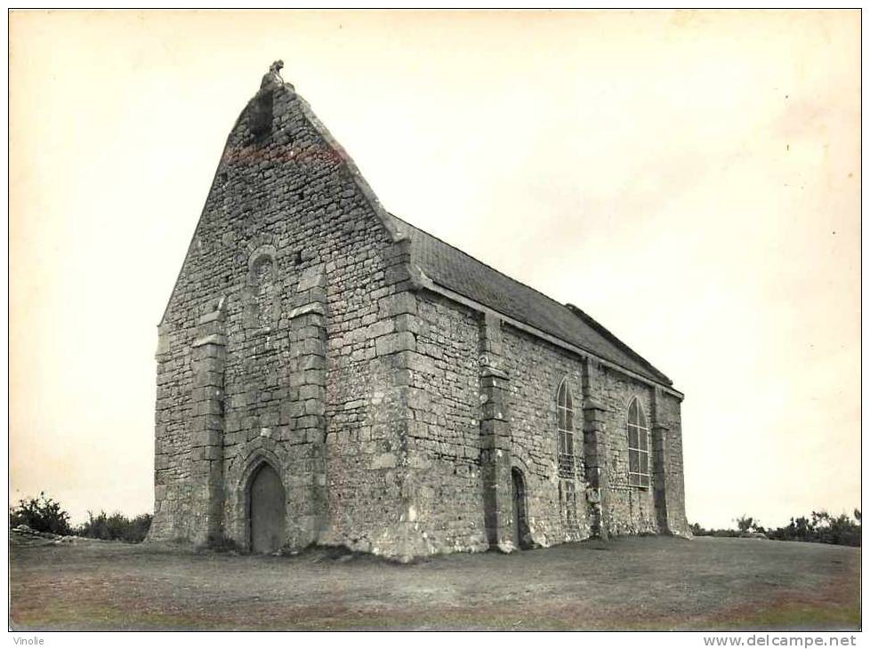 Mayenne  : Réf : J-12-0425 : Bais - Bais