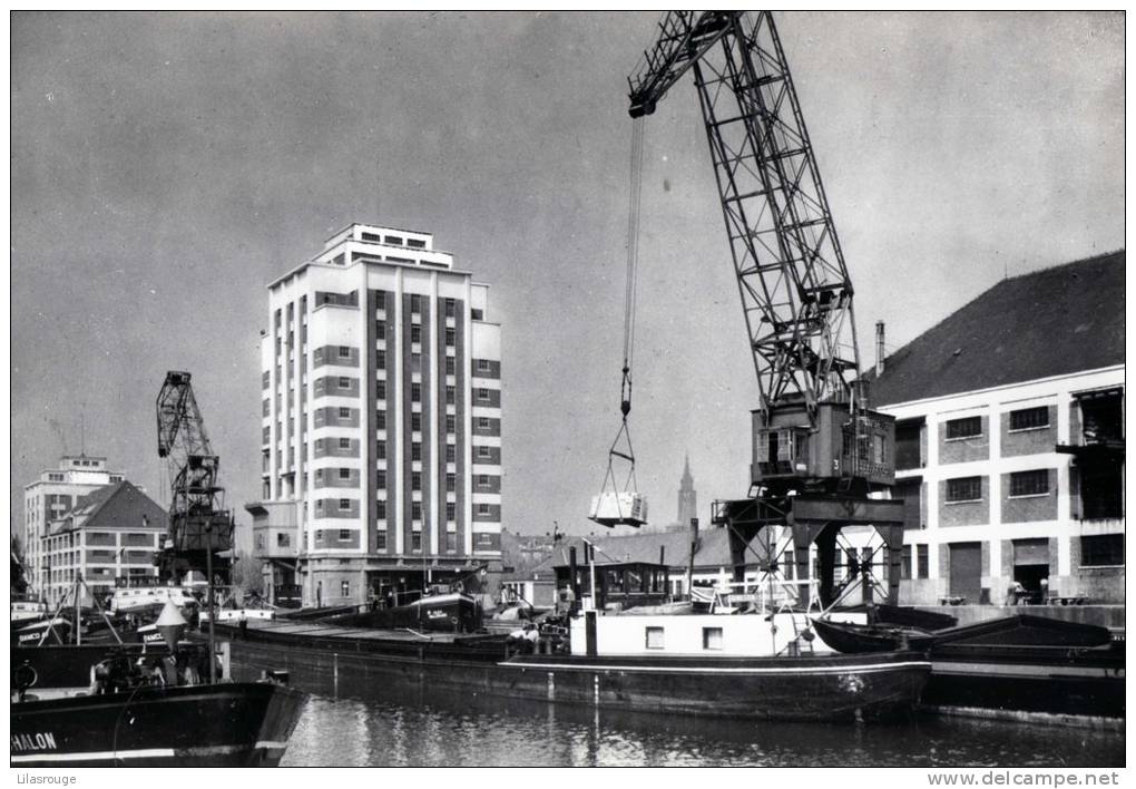 PORT AUTONOME DE STRASBOURG  BASSIN D AUSTERLITZ  SILOS ET ENTREPOT - Strasbourg