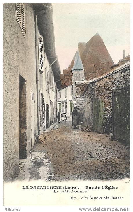 LA PACAUDIERE RUE DE L EGLISE - La Pacaudiere