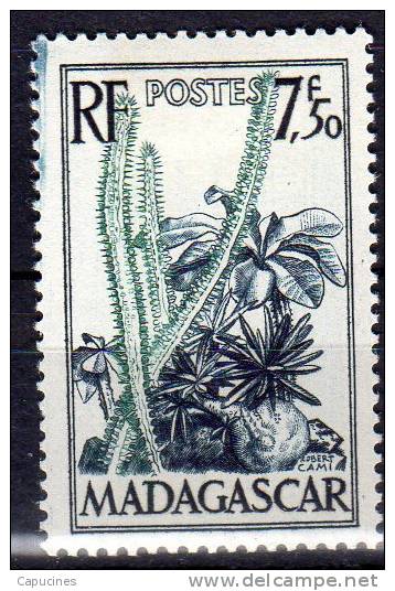 MADAGASCAR - 1954: Composition Florale ( N°322*) - Nuovi