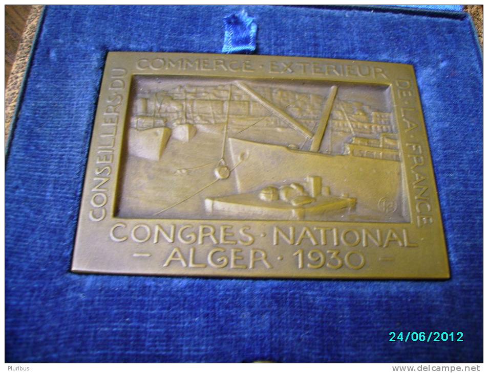 CONSEILLERS DU COMMERCE EXTERIEUR DE LA FRANCE CONGRES NATIONAL  ALGER  1930 MEDAL IN BOX , ALGERIE  PORT ALGER - Autres & Non Classés