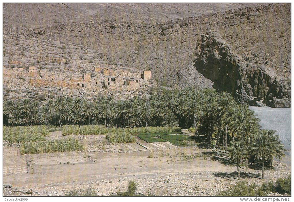 BR5123 Ghul Sultanate Of Oman 2 Scans - Oman