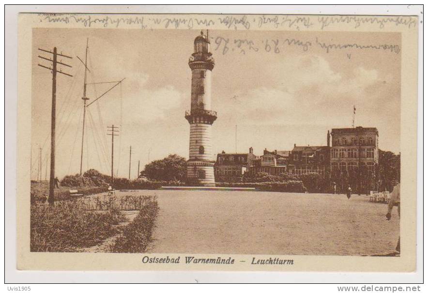 Warnemünde.Leuchtturm.Lighthouse. - Rostock